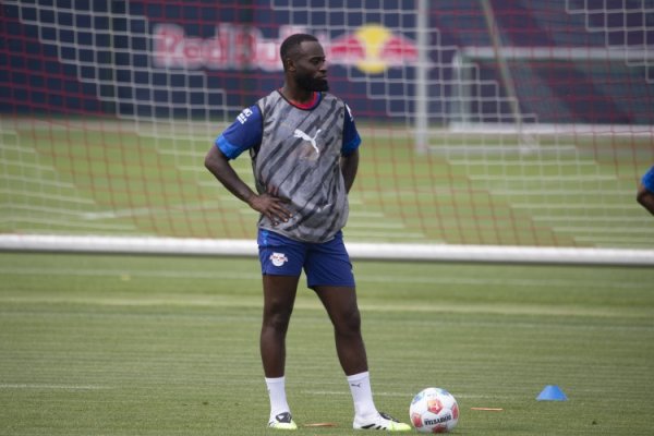 Desky: Heitleida sẽ không tham gia Marseille trừ khi có sự thay đổi trong giây phút cuối cùng