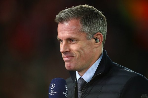 Carragher nói về gia hạn hợp