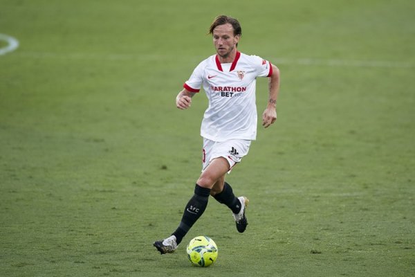 Rakitic: Anh ấy có sắp gia n